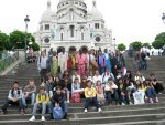 Devant le sacr-coeur, sur la butte Montmartre