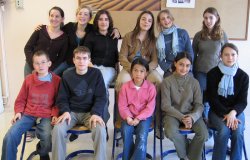 les 11 �l�ves accueillant les jeunes vietnamiens