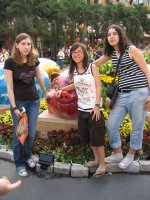 Valentine, Anh Thu et Linda