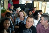 Transfert en minibus vers le coll�ge Tran Van On