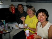 Hassane, Marialine et Josette d�nent