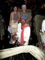 Josette et Patric e en cyclo pousse