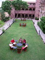 Un peu de calme au Fort Chanwa de Luni, transform� en H�tel